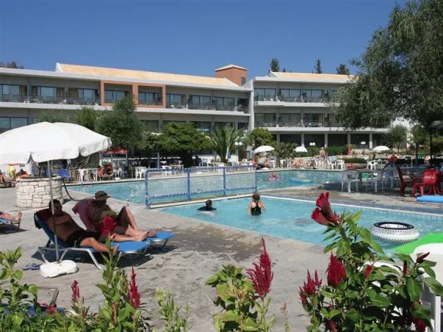 Bilder från hotellet Dassia Holiday Club - nummer 1 av 4