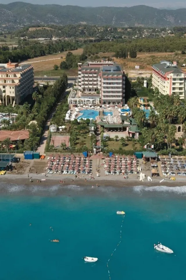 Bilder från hotellet Holiday Garden Resort - nummer 1 av 26