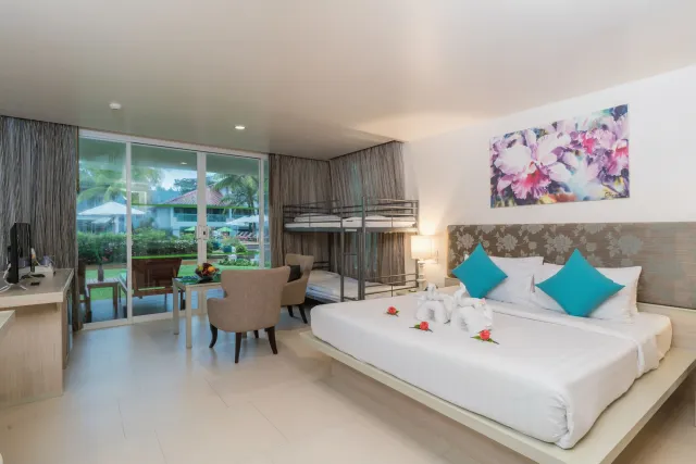 Bilder från hotellet The Briza Beach Resort Khao Lak - nummer 1 av 10