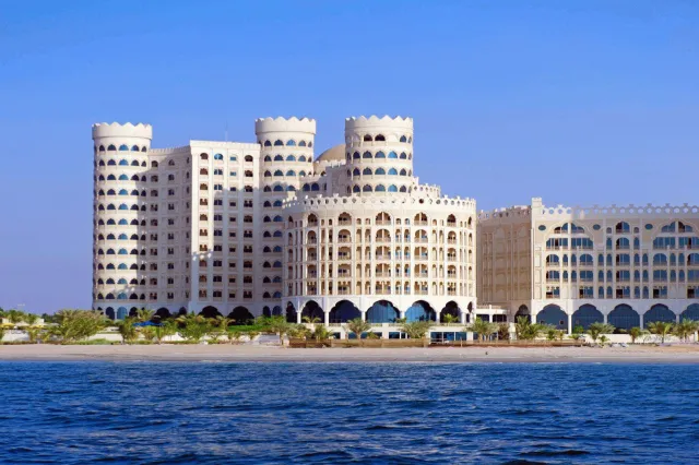 Bilder från hotellet Al Hamra Residence - nummer 1 av 115
