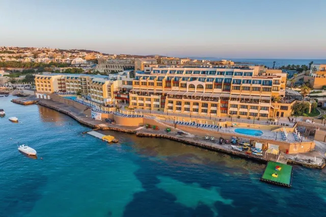 Bilder från hotellet Verdi St. George's Bay Marina (ex Marina at Corinthia) - nummer 1 av 10