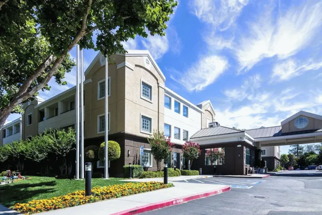 Bilder från hotellet Country Inn & Suites by Radisson, San Jose International Airport, CA - nummer 1 av 62