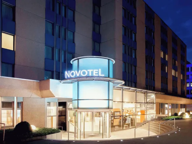 Bilder från hotellet Novotel Zurich Airport Messe - nummer 1 av 94