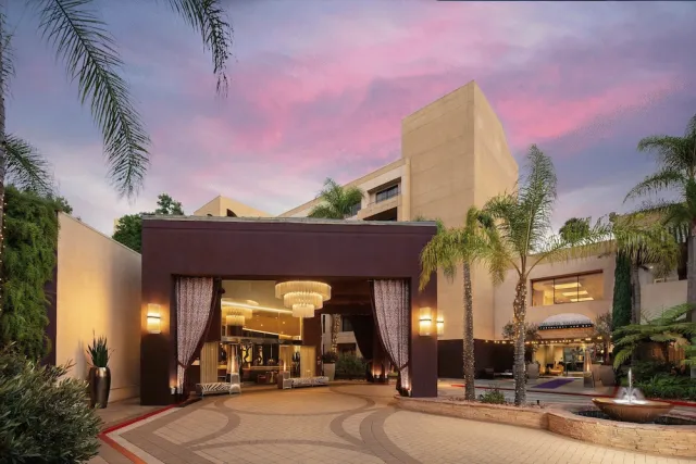 Bilder från hotellet Avenue of the Arts Costa Mesa, a Tribute Portfolio Hotel - nummer 1 av 59