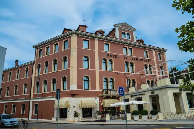 Bilder från hotellet Le Boulevard - nummer 1 av 26