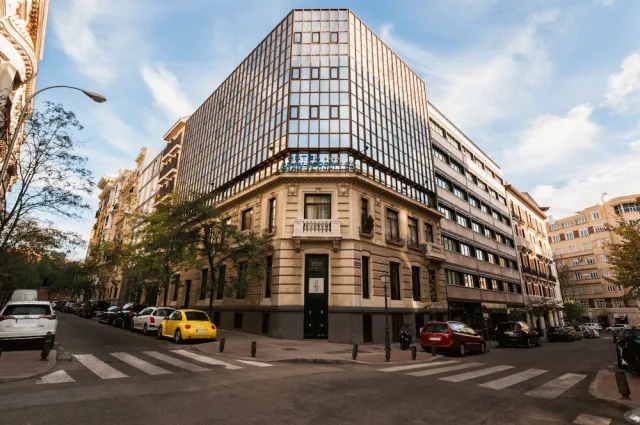 Bilder från hotellet Hotel Gran Versalles - nummer 1 av 40