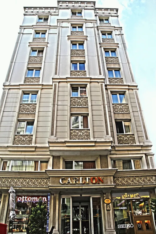 Bilder från hotellet Carlton Hotel - nummer 1 av 38