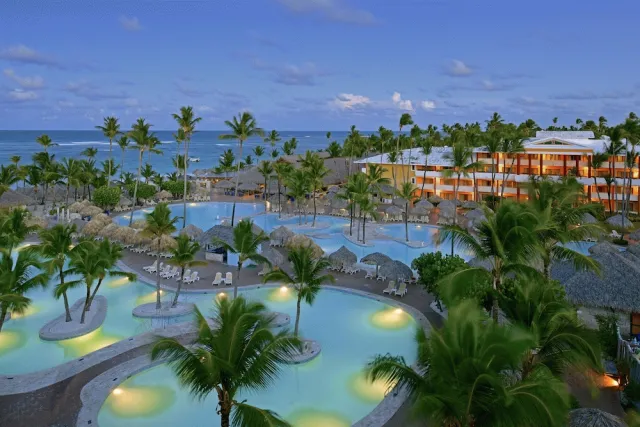 Bilder från hotellet Iberostar Waves Punta Cana - - nummer 1 av 100