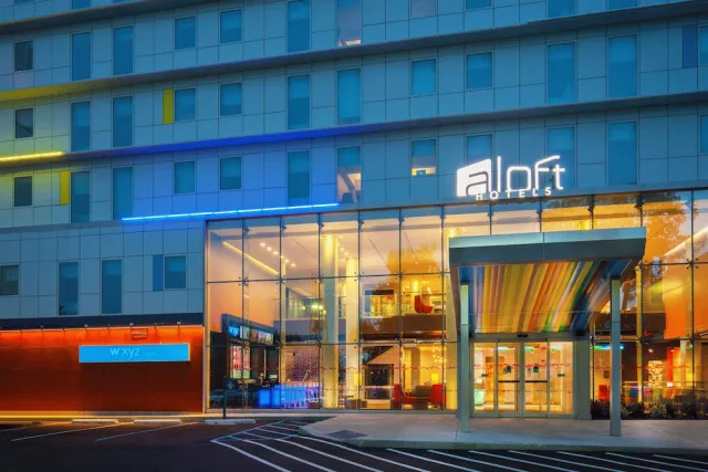 Bilder från hotellet Aloft New York LaGuardia Airport - nummer 1 av 39