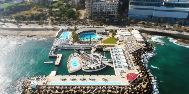 Bilder från hotellet Riviera Hotel Beirut - nummer 1 av 40