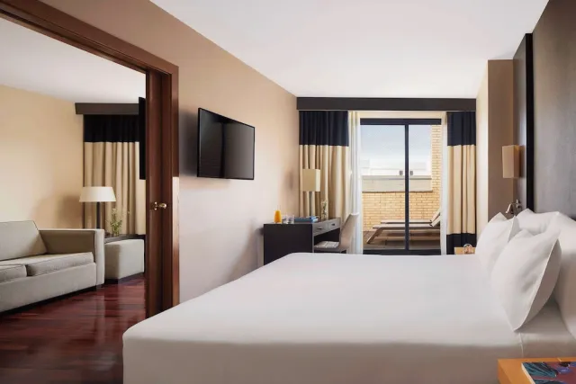 Bilder från hotellet NH Ciudad de Valencia Hotel - nummer 1 av 42