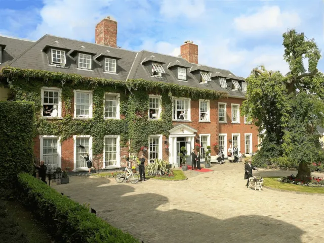 Bilder från hotellet Hayfield Manor - nummer 1 av 10