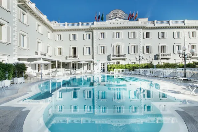 Bilder från hotellet Grand Hotel Des Bains - nummer 1 av 45