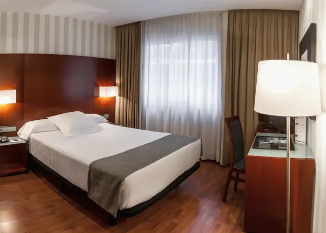 Bilder från hotellet Hotel Zenit Malaga - nummer 1 av 34