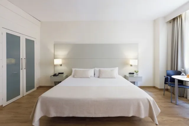 Bilder från hotellet Aparthotel Mariano Cubi Barcelona - nummer 1 av 66