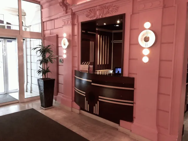 Bilder från hotellet Hotel Le Cardinal - nummer 1 av 58