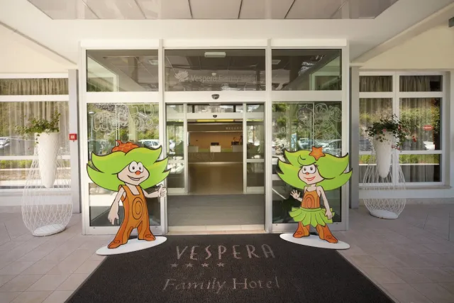 Bilder från hotellet Family Hotel Vespera - nummer 1 av 81