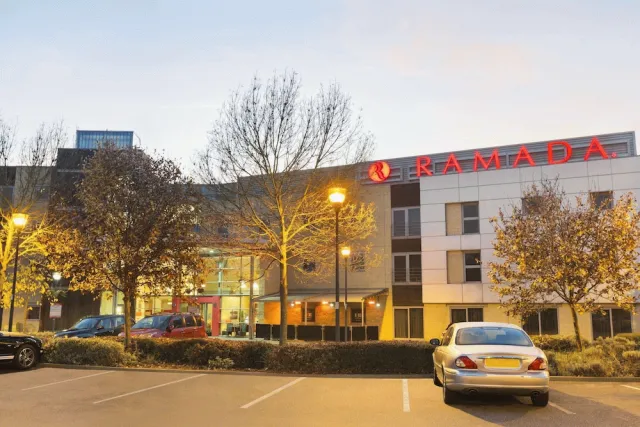 Bilder från hotellet Ramada by Wyndham London North M1 - nummer 1 av 30