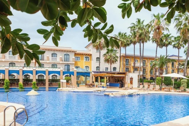 Bilder från hotellet Hotel La Laguna Spa And Golf - nummer 1 av 10