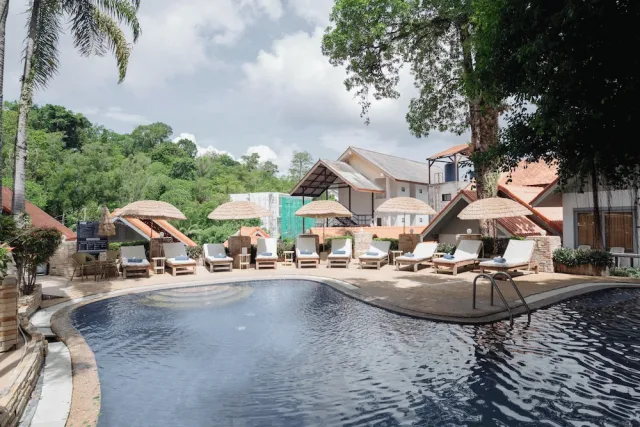Bilder från hotellet Club Bamboo Boutique Patong Beach Resort - nummer 1 av 100