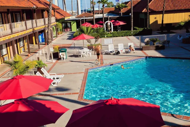 Bilder från hotellet Hotel Saddleback Los Angeles - Norwalk - nummer 1 av 42