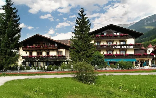 Bilder från hotellet Hotel Berghof - nummer 1 av 36