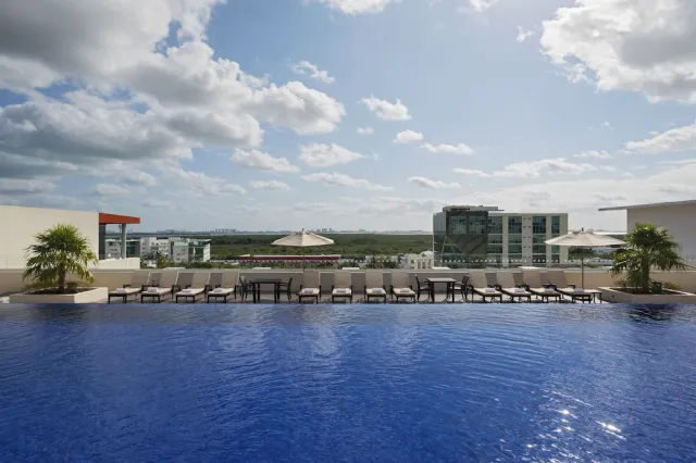 Bilder från hotellet Four Points by Sheraton Cancun Centro - nummer 1 av 58