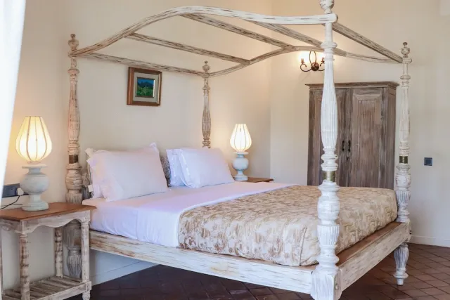 Bilder från hotellet Naomi Beach Resort - nummer 1 av 10