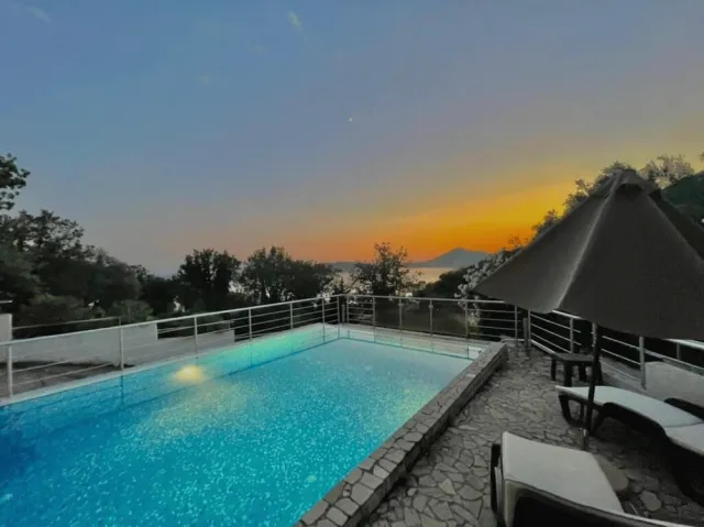Bilder från hotellet Seaview Couple Studio with pool Przno - nummer 1 av 13