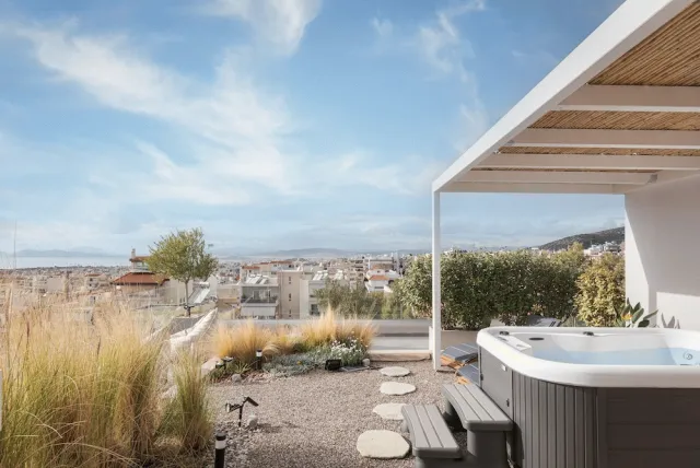 Bilder från hotellet Glyfada Panoramic Penthouse - nummer 1 av 34