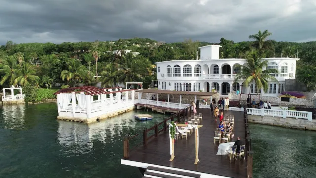 Bilder från hotellet Waters Edge Guest House - nummer 1 av 34