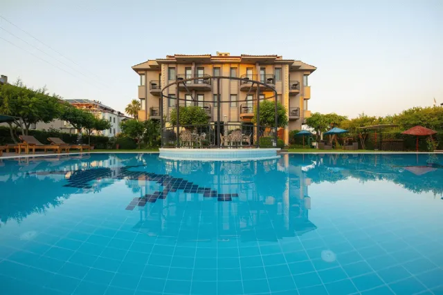 Bilder från hotellet Golden Moon Hotel - nummer 1 av 10