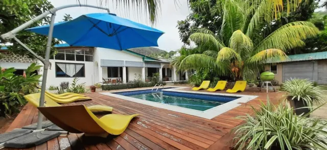 Bilder från hotellet castaway lodge - nummer 1 av 40
