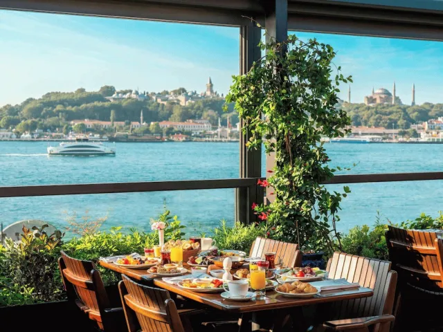 Bilder från hotellet Novotel Istanbul Bosphorus - nummer 1 av 84