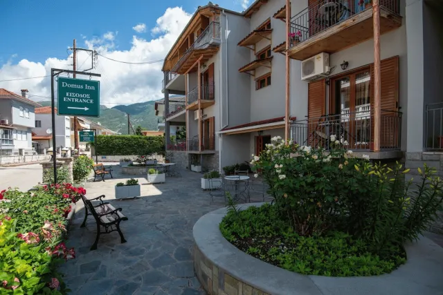 Bilder från hotellet Domus Inn - nummer 1 av 37