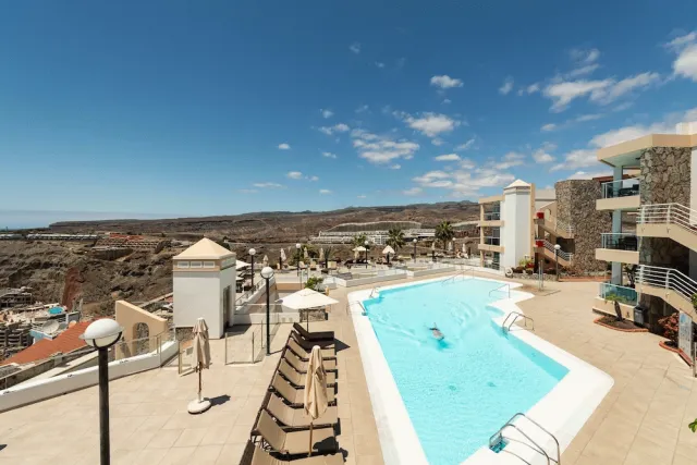 Bilder från hotellet Holiday Club Vista Amadores - nummer 1 av 49