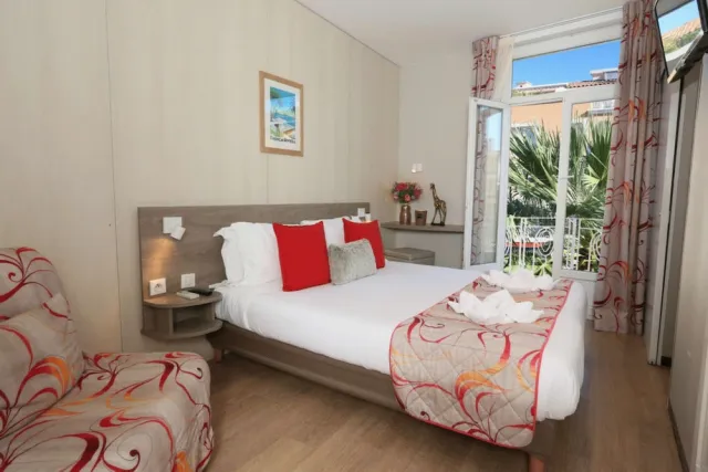 Bilder från hotellet Hôtel Le Revest - nummer 1 av 46