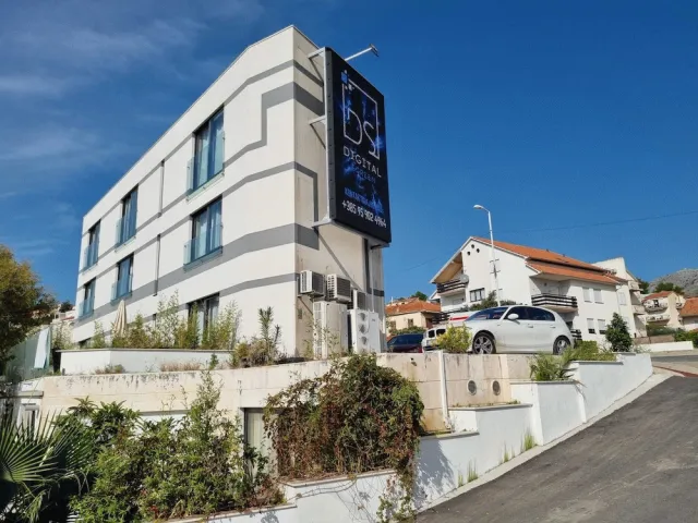 Bilder från hotellet Hotel Jona - nummer 1 av 74