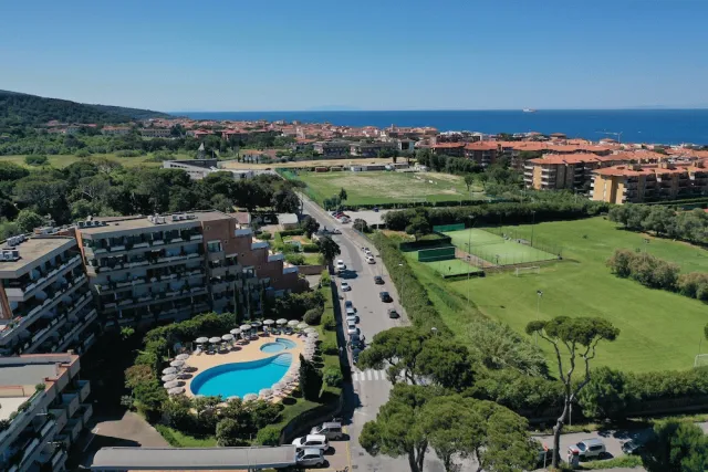 Bilder från hotellet Suites Marilia Apartments - nummer 1 av 100