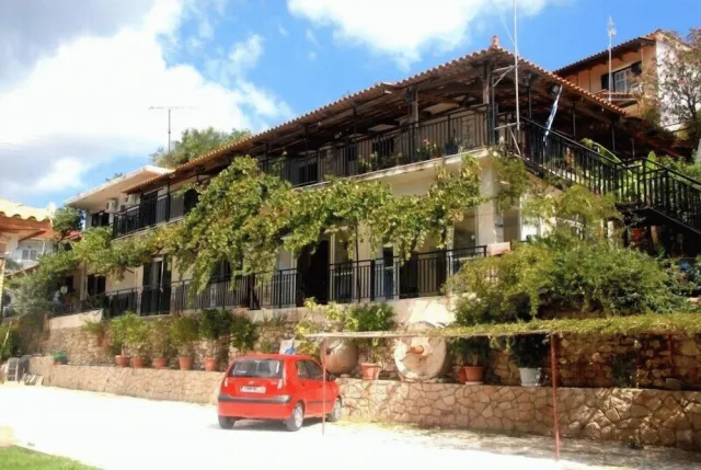 Bilder från hotellet Pansion Limni - nummer 1 av 53