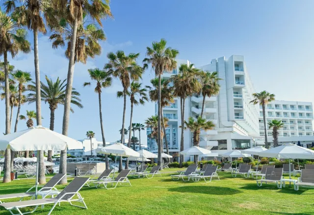 Bilder från hotellet Leonardo Plaza Cypria Maris Beach Hotel & Spa - nummer 1 av 100
