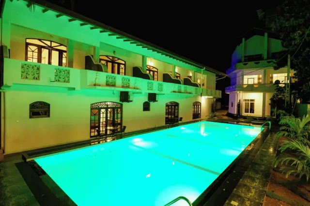 Bilder från hotellet Prince Villa - nummer 1 av 10