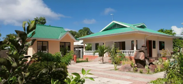 Bilder från hotellet Orchid Self Catering Apartment - nummer 1 av 27