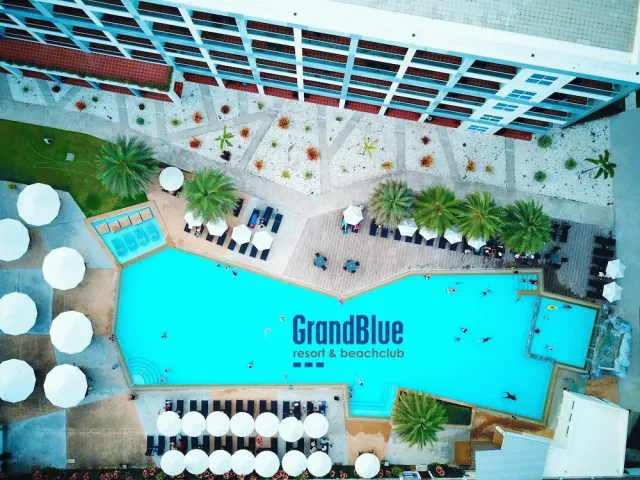 Bilder från hotellet GrandBlue Resort - nummer 1 av 51