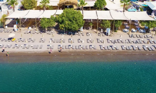Bilder från hotellet Kefi Beach and Suites - nummer 1 av 100