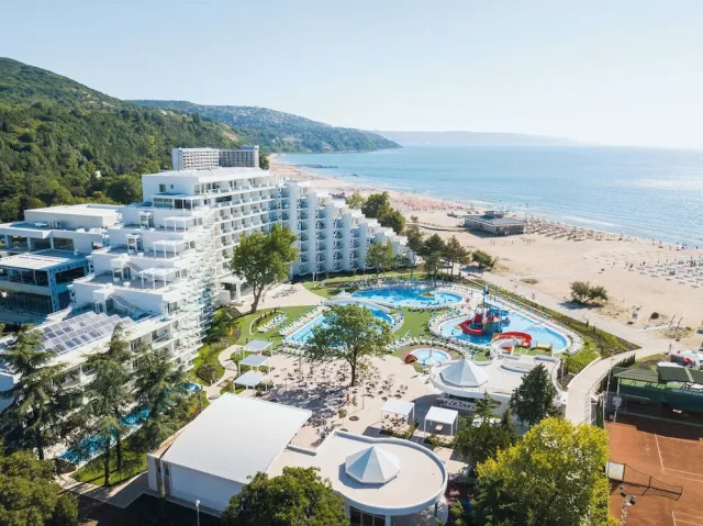 Bilder från hotellet MARITIM Paradise Blue Hotel & Spa - nummer 1 av 36