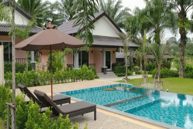 Bilder från hotellet Palm Kiri Resort - nummer 1 av 38