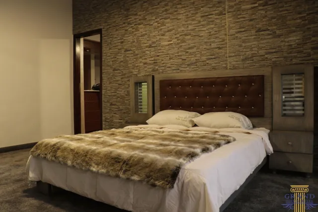 Bilder från hotellet Grand Suites Hotel - nummer 1 av 55