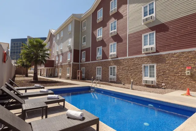 Bilder från hotellet Extended Suites Tijuana Macroplaza - nummer 1 av 32