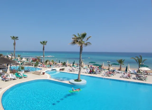 Bilder från hotellet Sunrise Beach Hotel - nummer 1 av 10